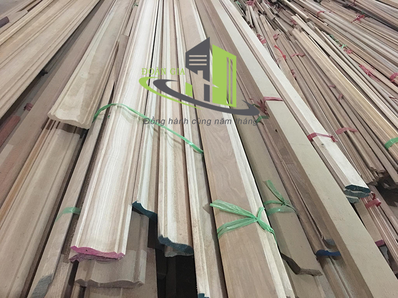 Nẹp gỗ tự nhiên Phào gỗ tự nhiên chất lượng giá rẻ